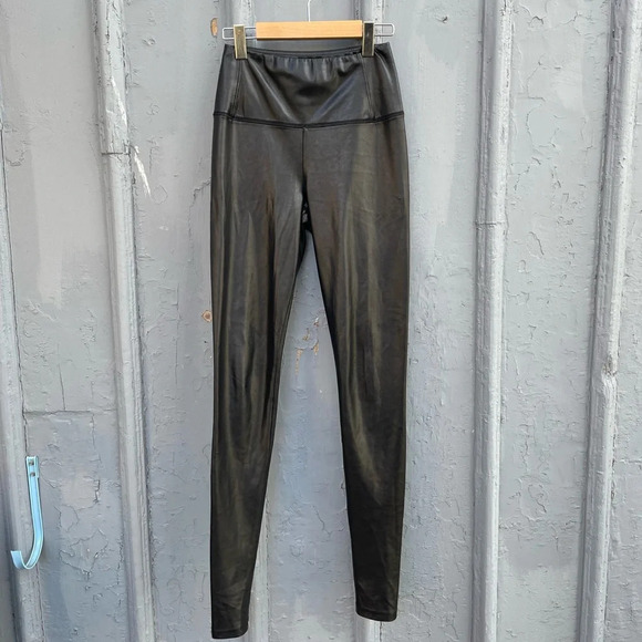 Wilfred Rebelle  Faux Leather Pant/Legging Black size Small - Picture 3 of 13
